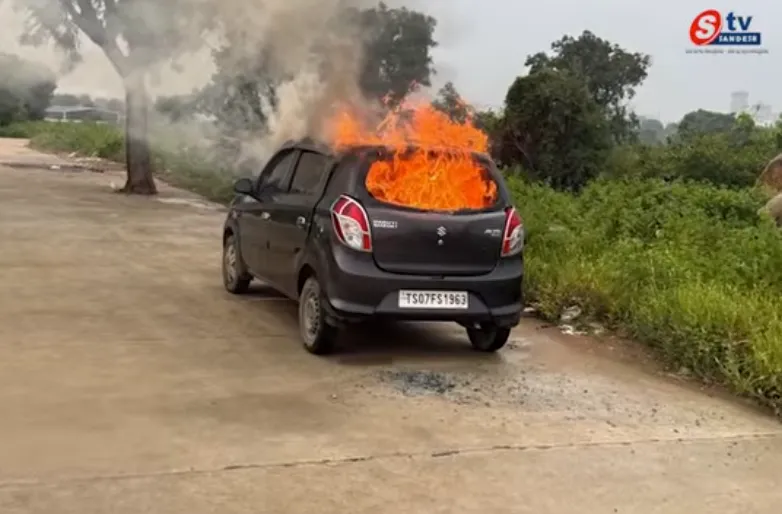 బౌరంపేట్‌లో దారుణం: కారులో సజీవ దహనమైన వ్యక్తి, ప్రమాదమా లేక అనుమానాస్పదమా?